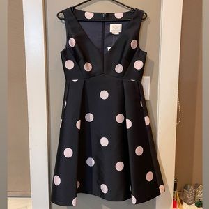 Kate Spade polka dot dress/ size 4/ pleated